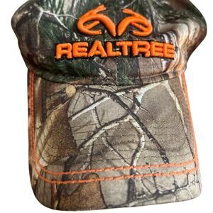 Realtree Camo Stretch Hat Orange Logo Outdoor Cap S/M Hunting